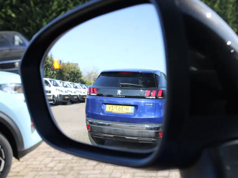 Nissan QASHQAI 1.3 MHEV 140PK Premiére Edition Navigatie, Keyless, Rondomzicht Camera, Stoel, Stuur en Voorruitverwarming, Panoramadak afbeelding 43