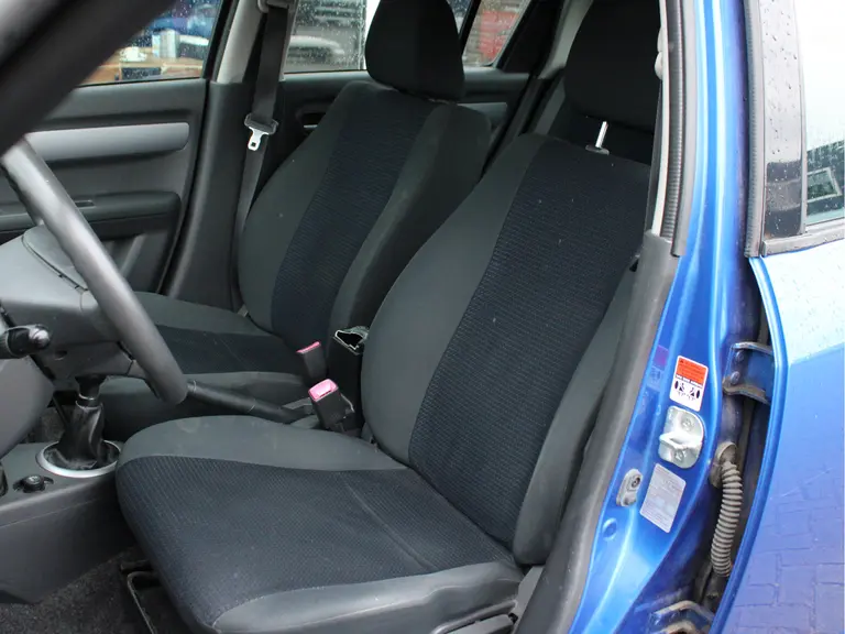 Suzuki Swift 1.3 Xpression 5-Deurs 17" Lichtmetalen Velgen, Radio/CD Speler, Airco, Dealeronderhouden afbeelding 7