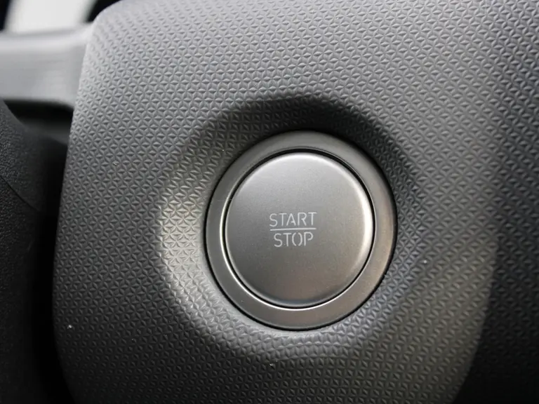 Leapmotor T03 Design 37.3 kWh Navigatie, Camera achter, Parkeerhulp achter, Audio, Keyless Start, Lichtmetalen velgen afbeelding 17