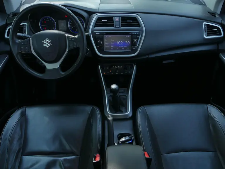 Suzuki S-Cross 1.6 High Executive Trekhaak, Schuif/Kantel Dak, All Season Banden afbeelding 10