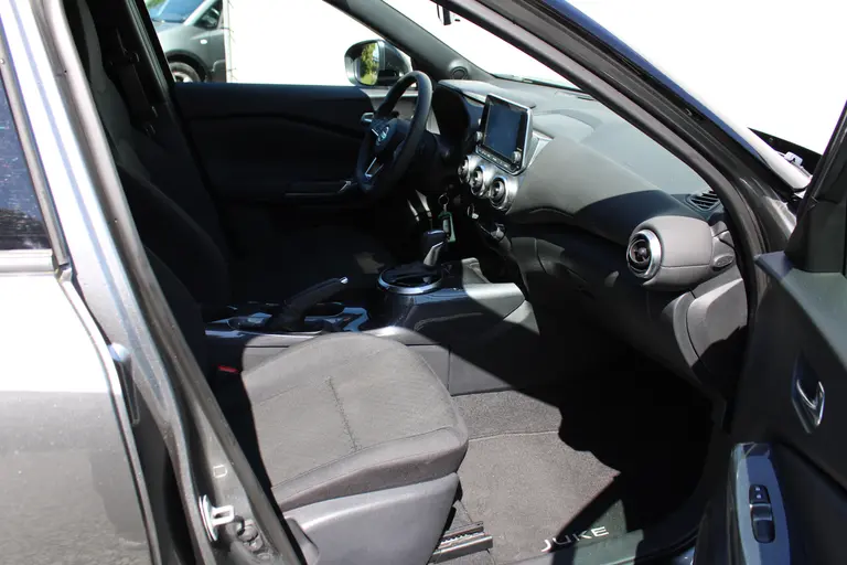 Nissan Juke 1.0 DIG-T Business Edition, Automaat, Met Trekhaak, Camera, Applecarplay/Androidauto en Dealer onderhouden! afbeelding 12