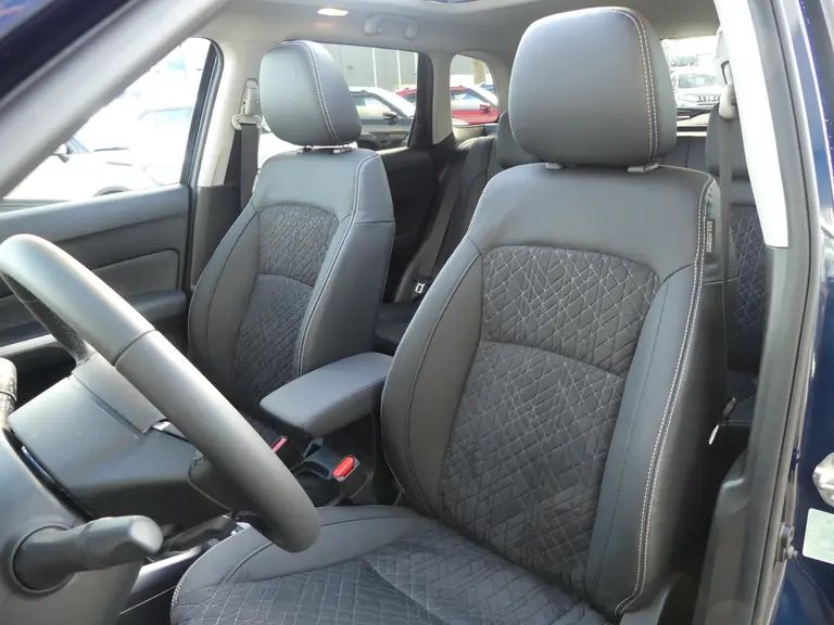 Suzuki Vitara 1.4 Boosterjet Style Smart Hybrid Panorama-dak, Trekhaak Schuif/Kanteldak, Navi, Bekleding half leder afbeelding 10