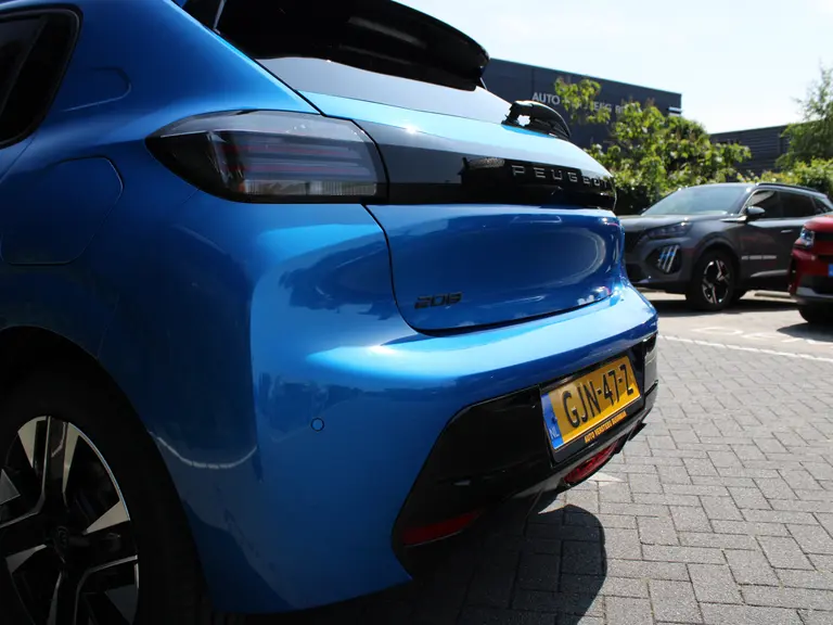 Peugeot 208 Allure 1.2 PureTech 100PK Navigatie, Camera achter, Apple Carplay/Android auto afbeelding 11