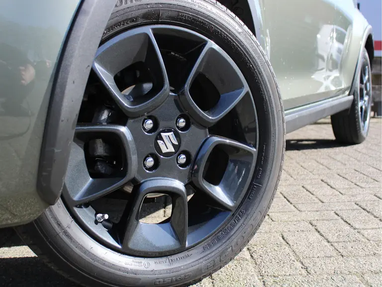 Suzuki Ignis 1.2 86PK Smart Hybrid Style Automaat Navigatie, Stoelverwarming, Cruise Control, Climate Control, Achteruitrijcamera afbeelding 3