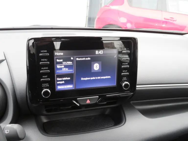 Toyota Yaris 1.5 Hybrid Dynamic, Automaat, ORG NL, 10.000 KM. LM-Velgen, Apple carplay/Androidauto afbeelding 18