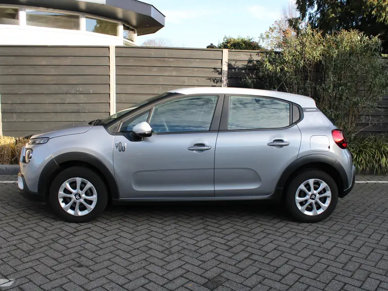 Citroën C3 You 1.2 PureTech 83PK Cruise Control, Airco, Parkeersensoren Achter, Stoelverwarming, Bluetooth afbeelding 4