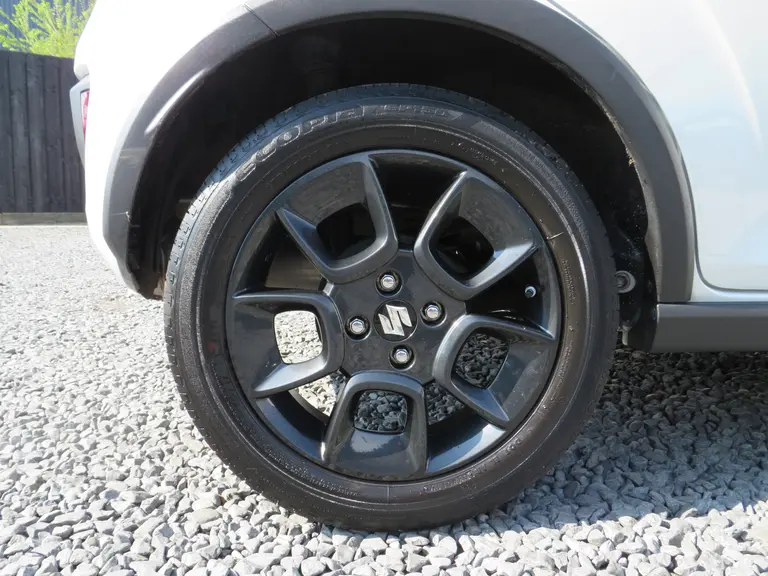 Suzuki Ignis 1.2 Select 1e Eigenaar, Dealer onderhouden, Achteruitrijcamera, Carplay en Stoelverwarming! afbeelding 4