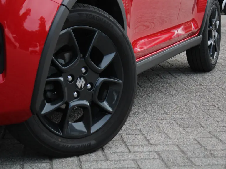 Suzuki Ignis 1.2 Smart Hybrid Style, Stijl , Cruise Control, Keyless en Navigatie afbeelding 2