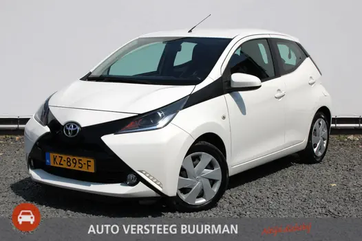Toyota Aygo 1.0 VVT-i x-play Achteruitrijcamera, Applecarplay, Bluetooth,