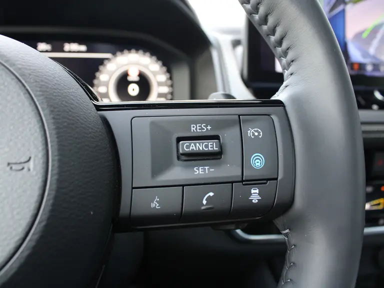 Nissan QASHQAI Tekna Plus 1.3 MHEV 158PK Xtronic Automaat Navigatie, Rondomzichtcamera, Keyless, Stoel, Stuur en Voorruitverwarming, Massage, Elektrische Klep, Leder-Alcantara afbeelding 42