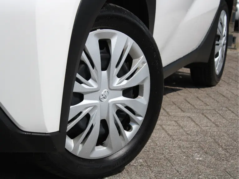 Toyota Aygo X 1.0 VVT-i MT Adaptieve Cruise Control, Airco, Hill Hold Functie, Elektrische Ramen Voor afbeelding 2