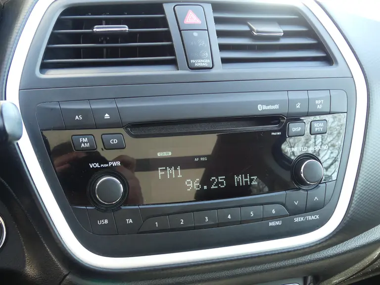 Suzuki S-Cross 1.6 Exclusive Automaat Trekhaak, schuif/kantel dak, Cruise control, Bluetooth afbeelding 19