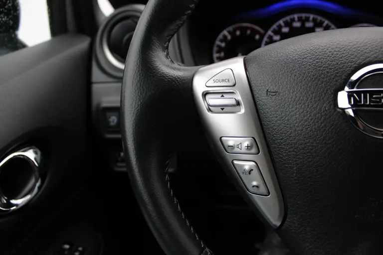 Nissan Note 1.2 Black Edition, All-Seasons, Hoge instap, Navigatie en Cruise Control! afbeelding 22