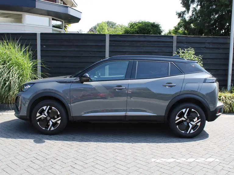 Peugeot 2008 GT 1.2 PureTech 130PK EAT8 Automaat Navigatie, Rondomzichtcamera, Keyless, Alcantara, Massage, Stoelverwarming afbeelding 6