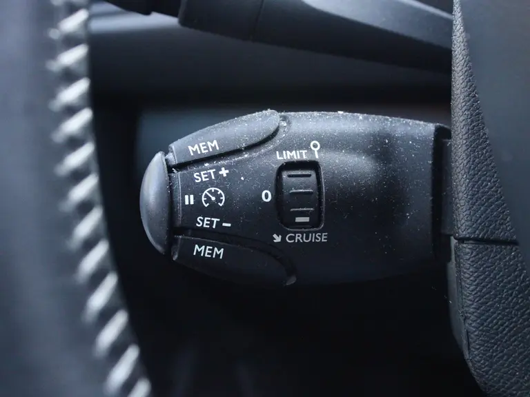 Peugeot 308 1.2 PureTech 130PK Blue Lease Premium Trekhaak, Panoramadak, Apple Carplay, Android Auto, Parkeersensoren, Led Koplampen afbeelding 22