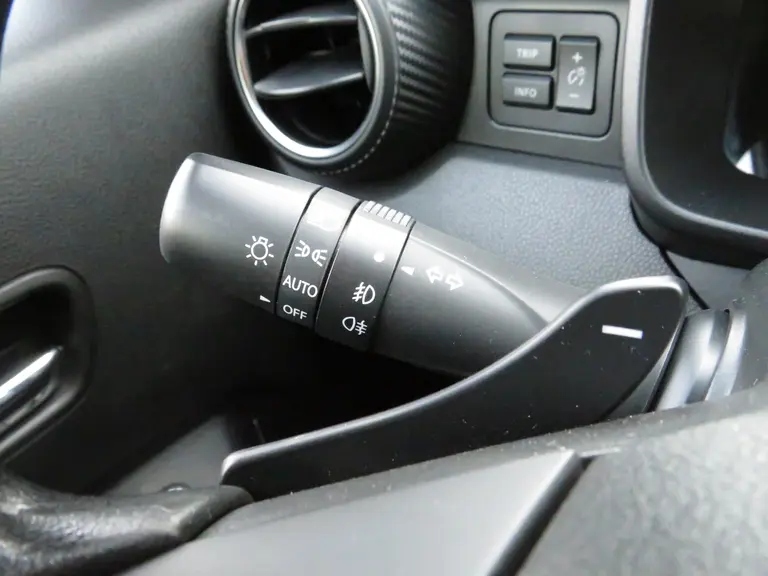 Suzuki Ignis 1.2 Smart Hybrid Select, Automaat, Trekhaak, All-seasonsbanden, Camera, Applecarplay/Androidauto afbeelding 24