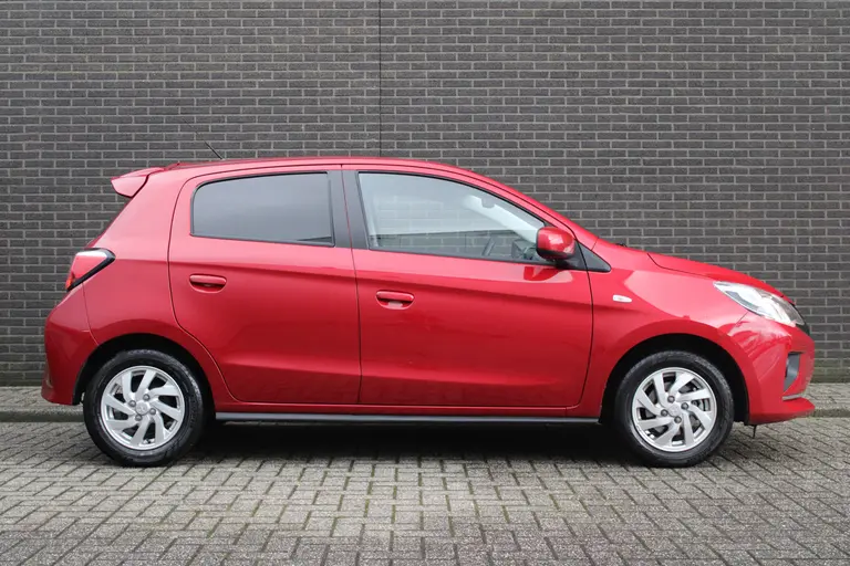 Mitsubishi Space Star 1.2 Dynamic Cruise/Climate control, Apple carplay, Android auto, LM velgen, Privacy glass afbeelding 2