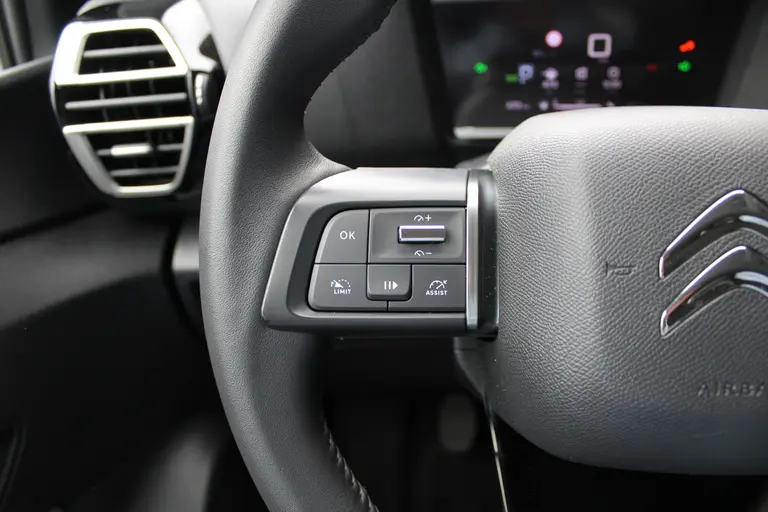 Citroën C4 1.2 Puretech 130 You Cruise/Climate control, Camera, Apple carplay/Android, Radio/DAB, afbeelding 13