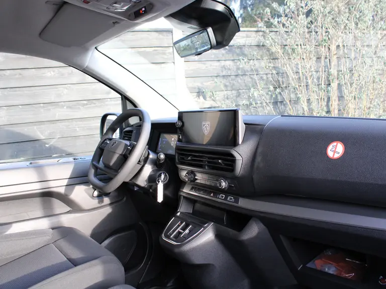 Peugeot Expert 2.0 BlueHDi 145PK EAT8 Automaat L2 Navigatie, Full-LED, Trekhaak Afneembaar, Lichtmetalen velgen, Camera achter + binnenspiegel, Betimmering laadruimte afbeelding 37