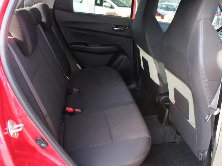 Suzuki Swift 1.4 Sport Smart Hybrid 6-Versnellingsbak, Origineel Nederlands, Navigatie, Cruise en Climate Control afbeelding 48