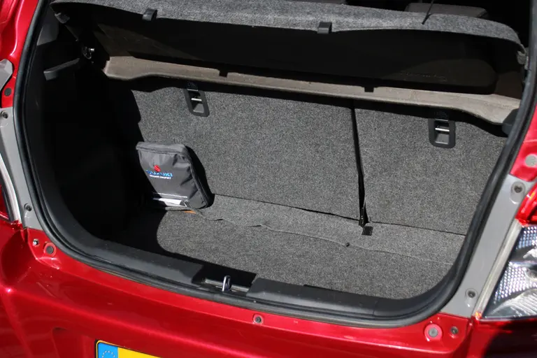 Suzuki Celerio 1.0 Comfort 68PK Airco, Bluetooth, LED Dagrijverlichting, Elektrische Ramen Voor afbeelding 18