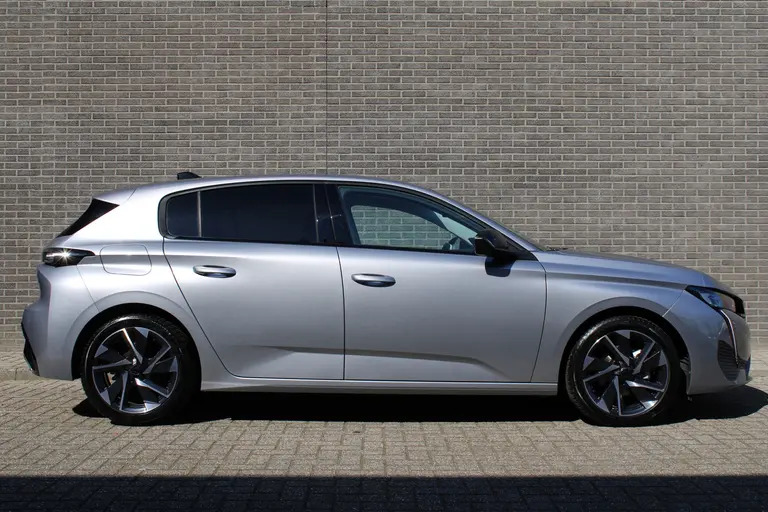 Peugeot 308 1.2 PureTech Allure Pack Business 131pk, Automaat, Keyless Entry/Start, Navigatie, Applecarpl./Andr. Auto, Dodehoek detectie, 1e Eigenaar afbeelding 2