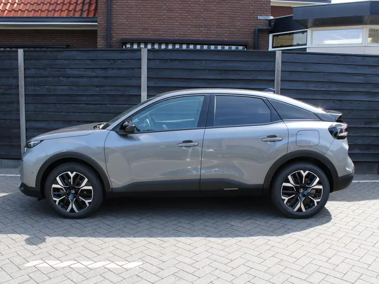 Citroën C4 Max 1.2 Hybrid 136PK e-DCS6 Automaat Navigatie, Rondomzichtcamera, Headup, Adaptieve Cruise, Keyless, Stuur, Stoel en Voorruitverwarming afbeelding 6