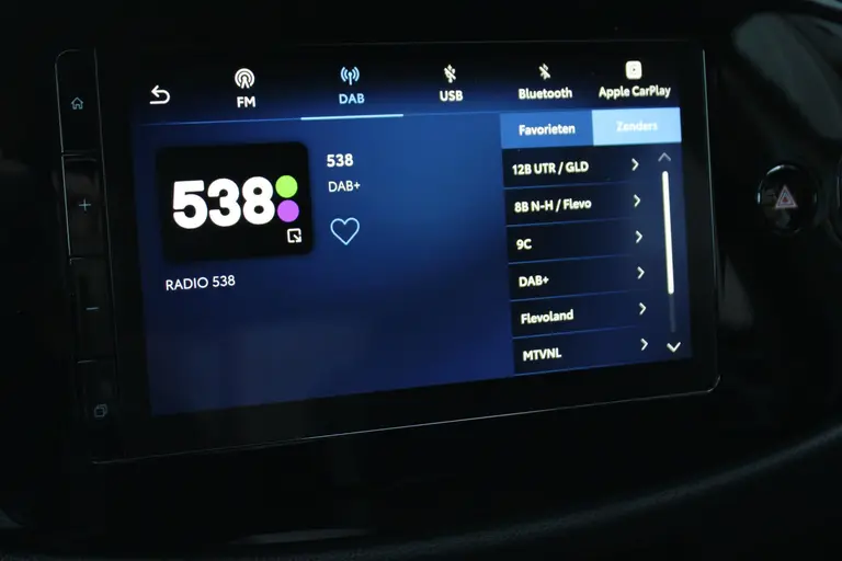 Toyota Aygo X 1.0 VVT-i S-CVT Pulse Achteruitrijcamera, Bluetooth, Cruise Control Adaptief, Apple Carplay/Android Auto afbeelding 23