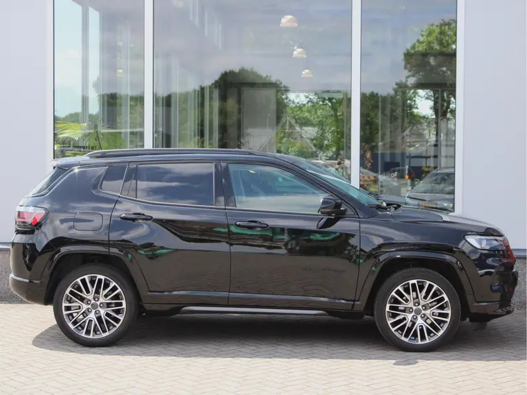 Jeep Compass 1.5T e-Hybrid Altitude Rondomzicht Camera, Stoelventilatie & -verwarming, Cruise & Climate Control afbeelding 15