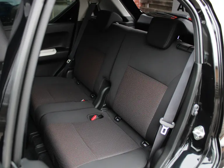 Suzuki Ignis 1.2 Select 90PK Automaat Trekhaak, Carplay/Android Auto, Achteruitrijcamera, Stoelverwarming Voor, Airco afbeelding 8