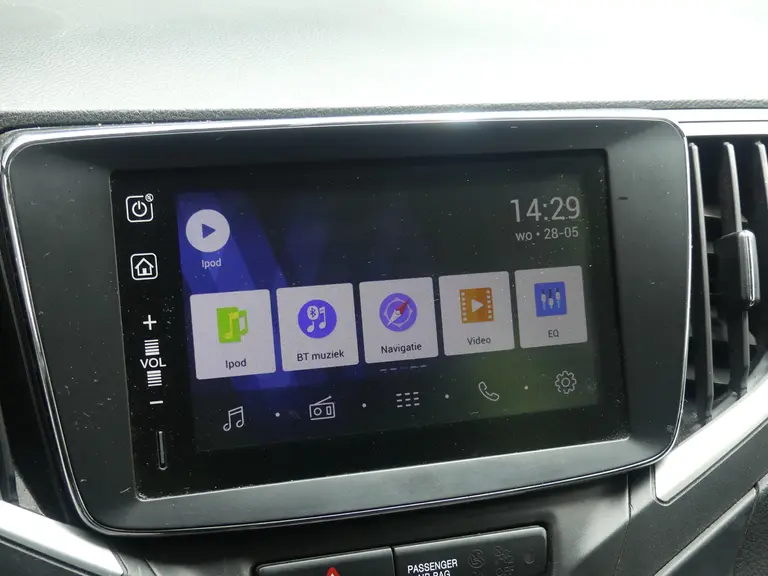 Suzuki Baleno 1.2 Exclusive All seasen banden, Dealer o.h., Airco, Stoelverwarming, afbeelding 16