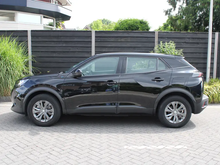 Peugeot e-2008 Active Pack 50 kWh 136PK Navigatie, Achteruitrijcamera, Apple Carplay, Android Auto, Climate Control afbeelding 4