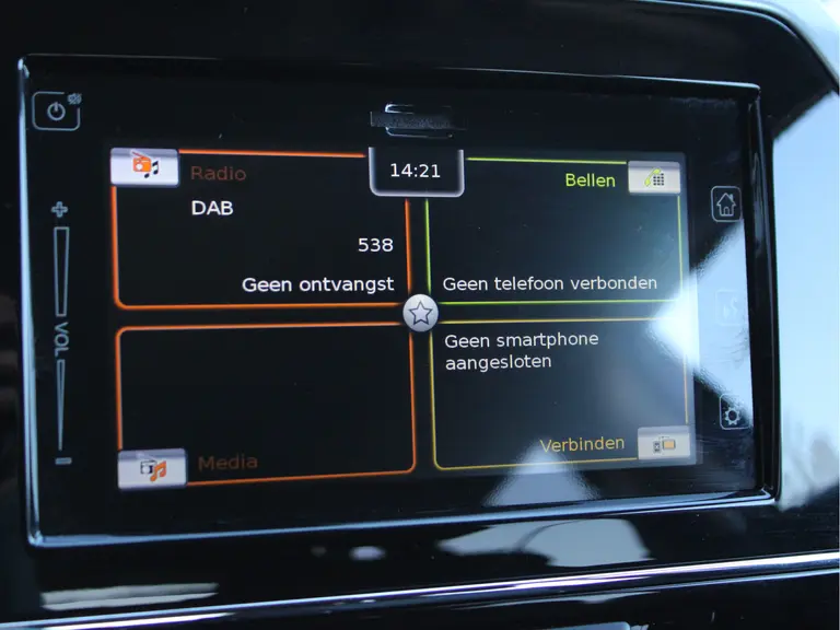 Suzuki Vitara 1.5 Hybrid Select AllGrip Automaat Multimediasysteem, Cruise control adaptief, Climate control, Parkeercamera, Stoelverwarming afbeelding 32
