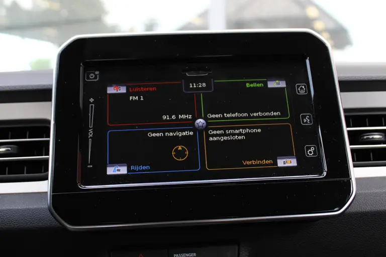 Suzuki Ignis 1.2 Smart Hybrid Style Automaat Navigatie, Achteruitrijcamera, Cruise Control, Stoelverwarming afbeelding 22
