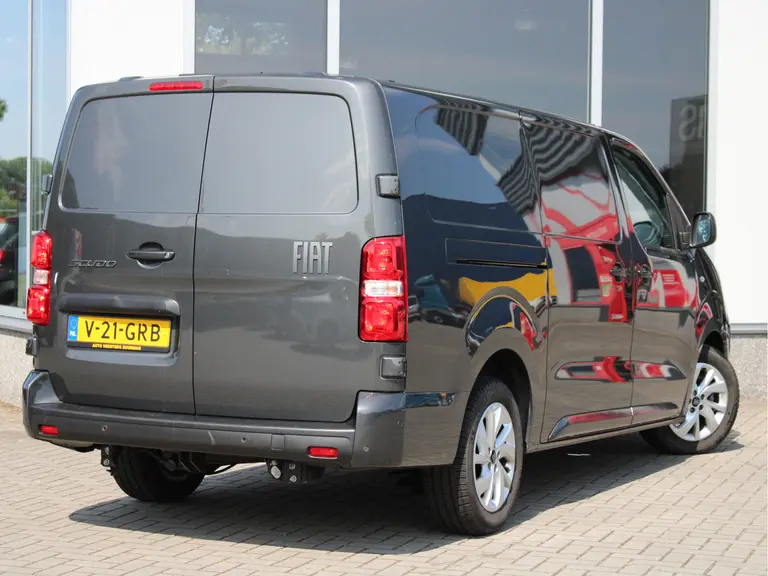 Fiat Scudo 2.0 Diesel 145PK S&S L3H1 3-Zits Automaat Afneembare Trekhaak, Cruise Control, Navigatie afbeelding 3