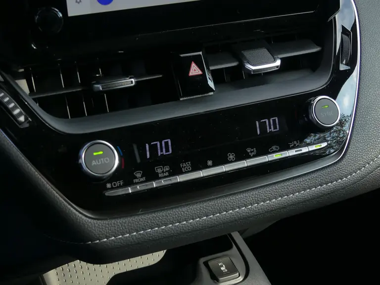 Suzuki Swace 1.8 Hybrid Select Camera, Stuurverwarming, Apple Carplay/Android Auto afbeelding 17