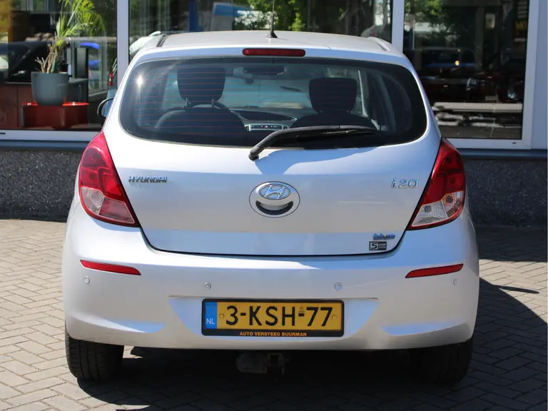 Hyundai i20 1.2i i-Motion 5-Deurs Afneembare Trekhaak, Airco, Parkeersensoren Achter, Radio/CD Speler afbeelding 15