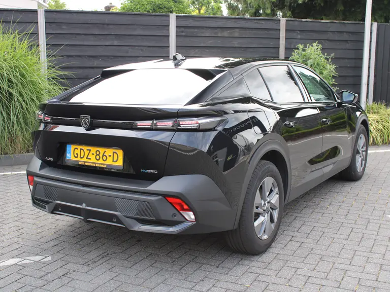 Peugeot 408 Allure 1.6 HYbrid 180PK EAT8 Automaat Navigatie, Rondomzichtcamera, Keyless, Parkeersensoren Voor & Achter, Draadloze Telefoonlader afbeelding 9