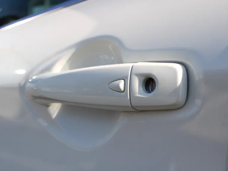 Nissan QASHQAI 1.6 164PK N-Connecta Navigatie, Camera en parkeerhulp rondom, Cruise Controle, Trekhaak. Keyless afbeelding 6