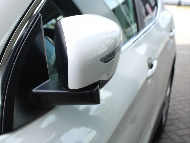 Nissan QASHQAI 1.2 N-Connecta Automaat Trekhaak, Panoramadak, Cruise en Climate Control, Achteruitrijcamera afbeelding 19