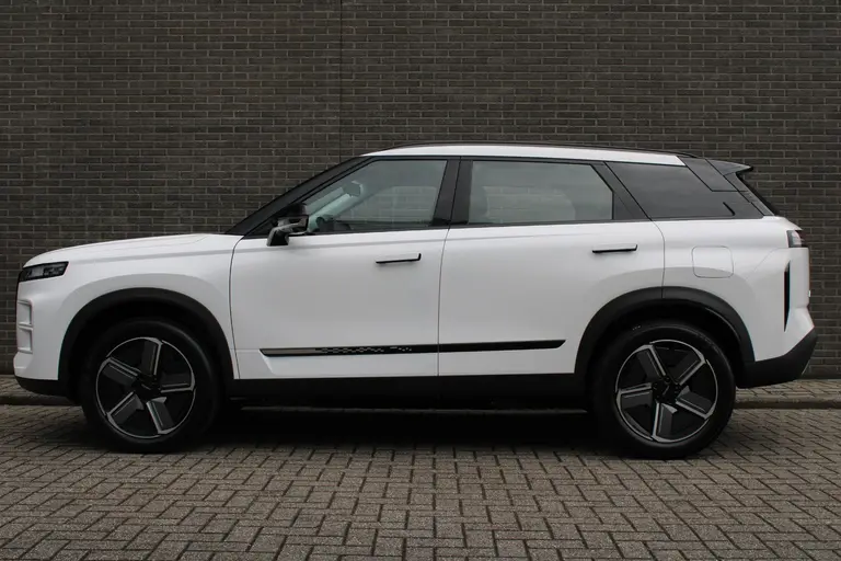 Jaecoo 7 PHEV Selective *Meer informatie volgt Selective Automaat, 1500 KG trekgewicht, Navigatie, 19" LM velgen, Luxe lederen bekleding, Apple carplay/Android auto, 7 jaar garantie afbeelding 2