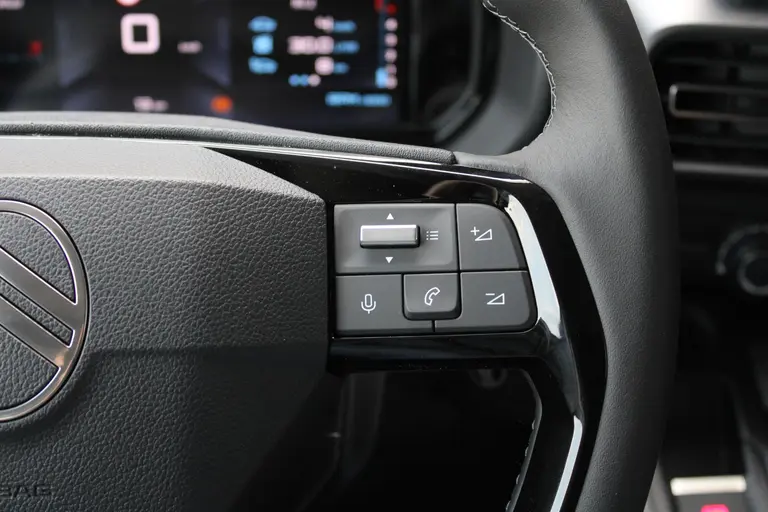 Citroën Berlingo 1.5 BlueHDi 100 S&S L2 Dodehoek detectie, Stoelverm., Achteruitrijcamera, Airco, Navigatie, Digitaal display afbeelding 28