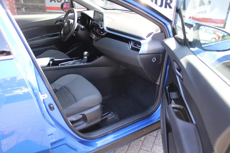 Toyota C-HR 2.0 Hybrid Dynamic , Automaat, Voorruit/Stuurwiel verwarmd, Dealer onderhouden! afbeelding 14