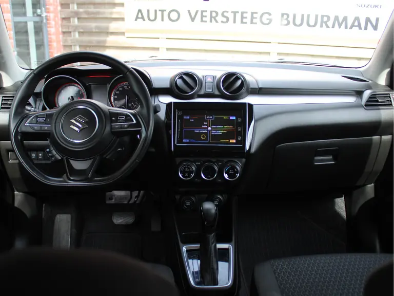 Suzuki Swift 1.2 Style Smart Hybrid Automaat Navigatie, Adaptieve Cruise en Climate Control, Achteruitrijcamera afbeelding 19