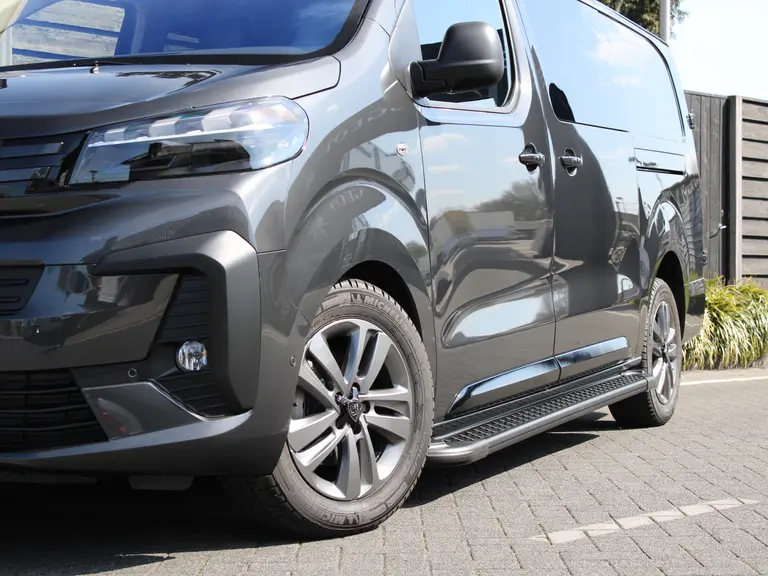 Peugeot Expert 2.0 BlueHDi 180PK S&S L3 DubbelCabine/DC Automaat Navigatie, Achteruitrijcamera, Keyless, Stoel & Stuurverwarming, Massage, Apple Carplay, Android Auto afbeelding 2