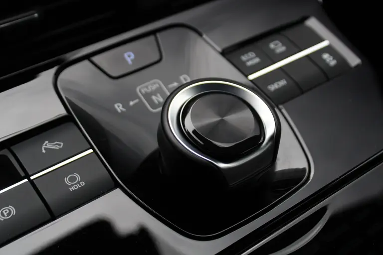 Toyota Bz4x Dynamic 71 kWh Automaat 3-fase Stuurverwarming, Elektrische bestuurdersstoel, Navigatie, Rondomzicht camera afbeelding 31