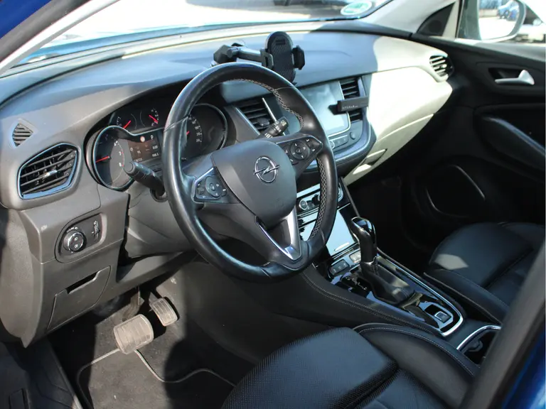 Opel Grandland X 1.2 Turbo Innovation + Apple carplay/Android auto I Stoel+stuur verwarming I Leder I Navigatie I Elektrische achterklep I afbeelding 7