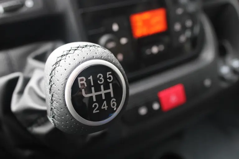 Citroën Jumper 2.2 BlueHDi 120 L1H1 3.0t Cruise Control, Leder Stuurwiel, Climate Control, Audio/Bluetooth, Parkeerhulp achter . afbeelding 13