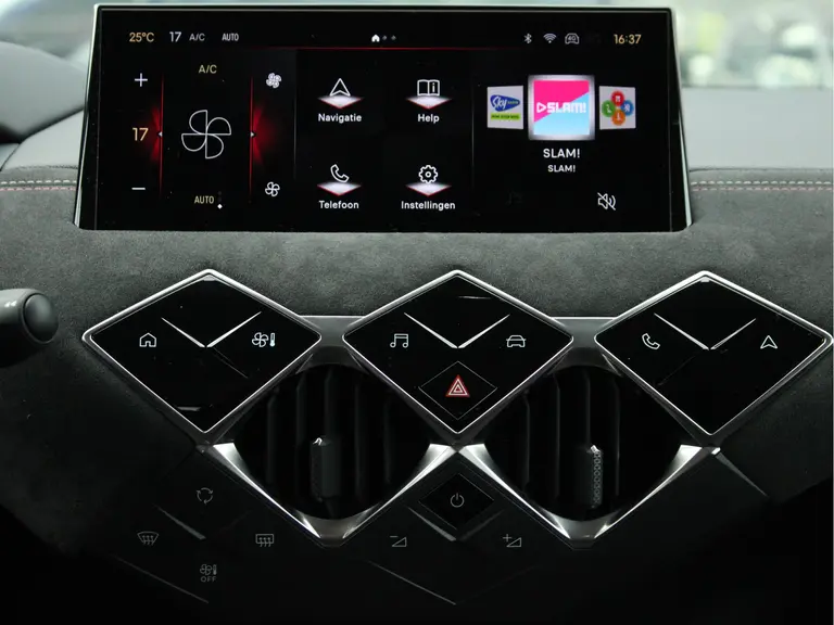 DS DS 3 1.2 PureTech Performance Line Automaat Microvezel Bekleding, Rondomzicht Camera, Cruise en Climate Control afbeelding 21