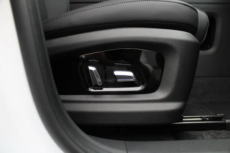 Jaecoo 7 PHEV Selective *Meer informatie volgt Selective Automaat, 1500 KG trekgewicht, Navigatie, 19" LM velgen, Luxe lederen bekleding, Apple carplay/Android auto, 7 jaar garantie afbeelding 32